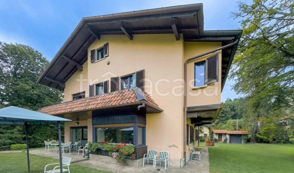 casa indipendente in vendita a Gignese in zona Alpino Cignese