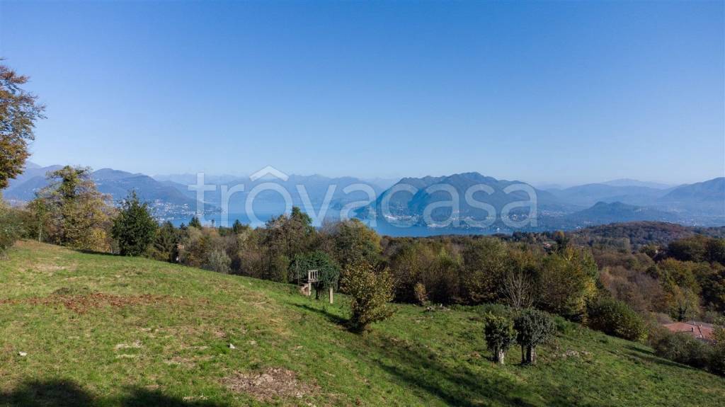 terreno edificabile in vendita a Gignese