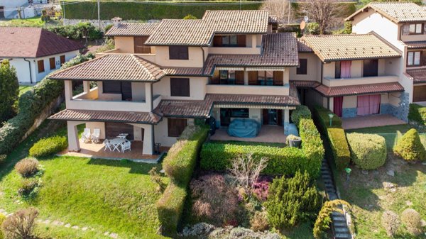 casa indipendente in vendita a Gignese