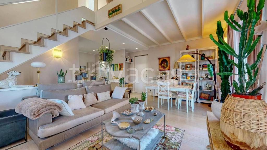 casa indipendente in vendita a Gignese in zona Vezzo