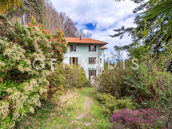 casa indipendente in vendita a Gignese