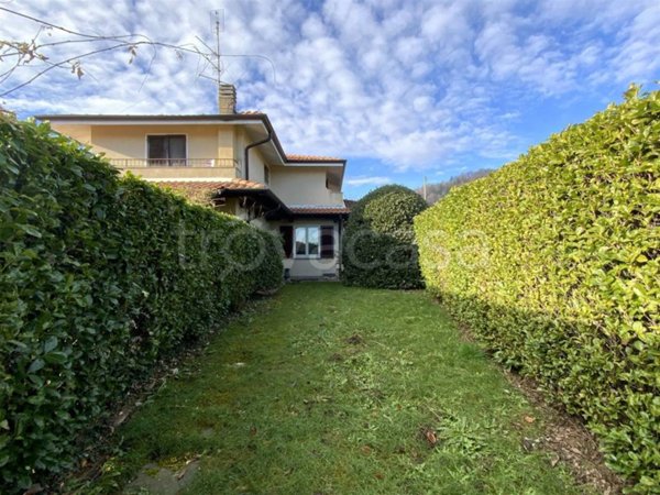 casa indipendente in vendita a Gignese