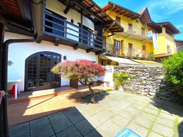 appartamento in vendita a Gignese in zona Vezzo