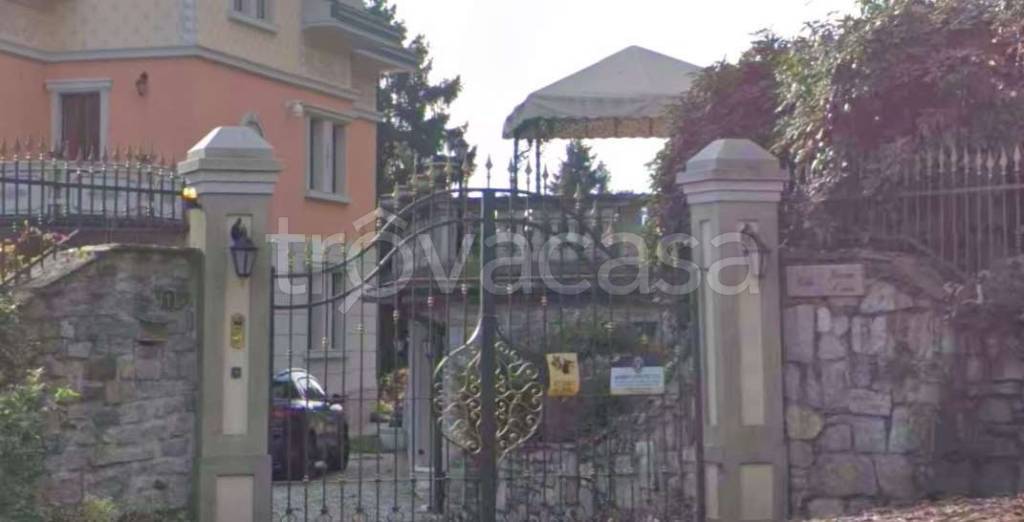 casa indipendente in vendita a Gignese