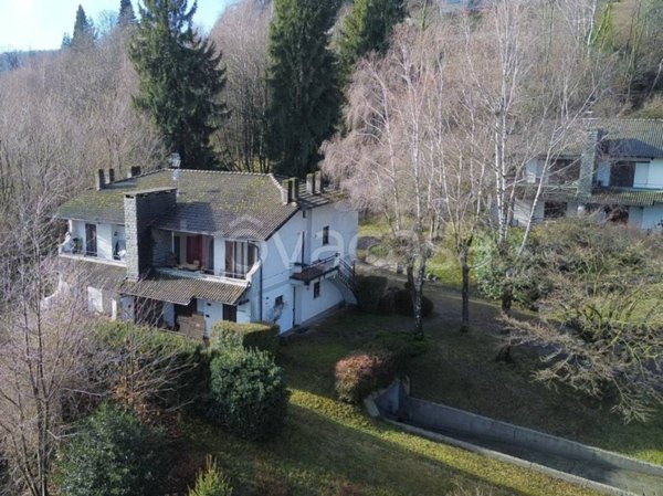 appartamento in vendita a Gignese in zona Alpino Cignese