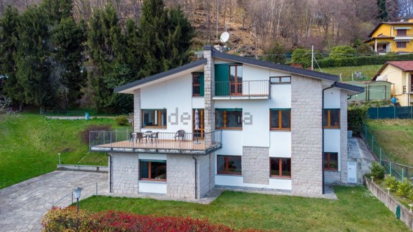 casa indipendente in vendita a Gignese