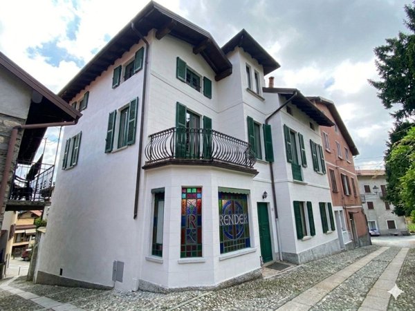 casa indipendente in vendita a Gignese