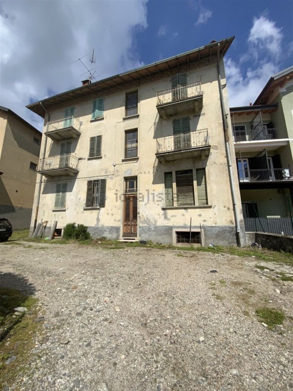 casa indipendente in vendita a Gignese