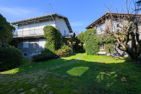 casa indipendente in vendita a Gignese in zona Alpino Cignese