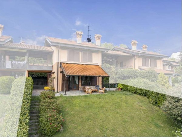 appartamento in vendita a Gignese in zona Vezzo