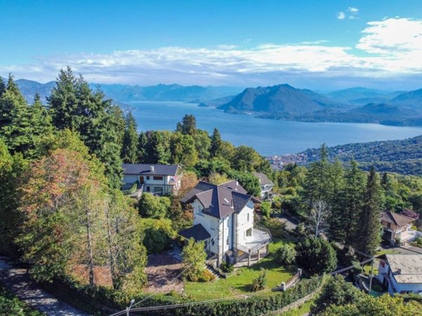 casa indipendente in vendita a Gignese