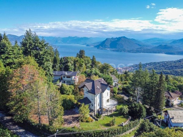 casa indipendente in vendita a Gignese