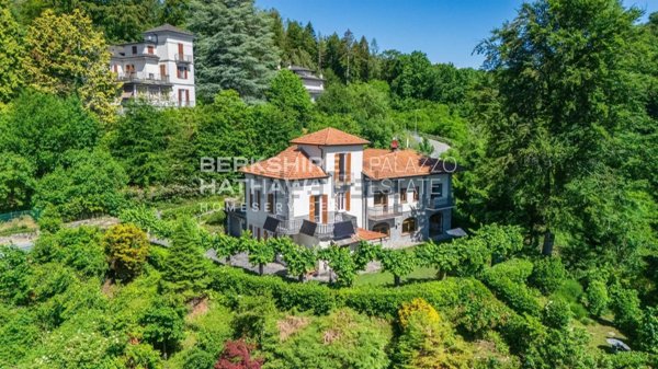 casa indipendente in vendita a Gignese