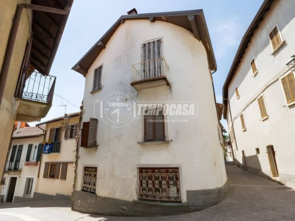 casa indipendente in vendita a Gignese