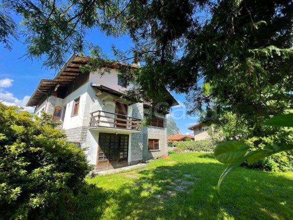 casa indipendente in vendita a Gravellona Toce in zona Pedemonte