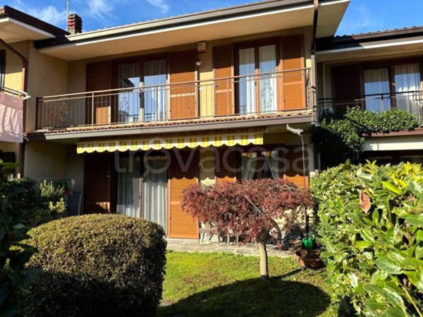 casa indipendente in vendita a Gravellona Toce