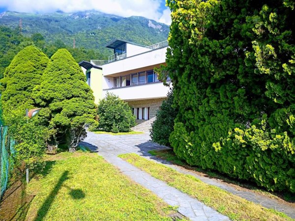 casa indipendente in vendita a Gravellona Toce
