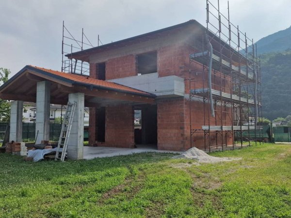 casa indipendente in vendita a Gravellona Toce in zona Pedemonte