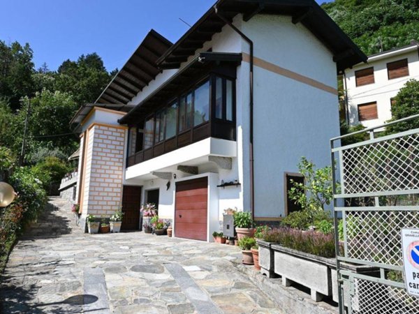 casa indipendente in vendita a Gravellona Toce
