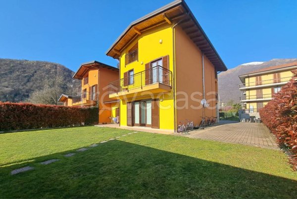 casa indipendente in vendita a Gravellona Toce