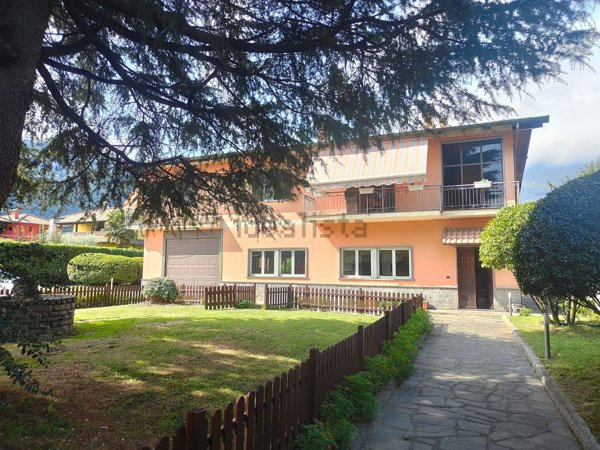 casa indipendente in vendita a Gravellona Toce