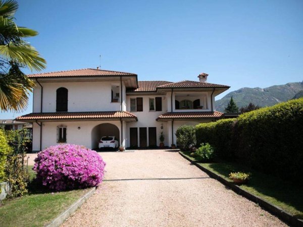casa indipendente in vendita a Gravellona Toce