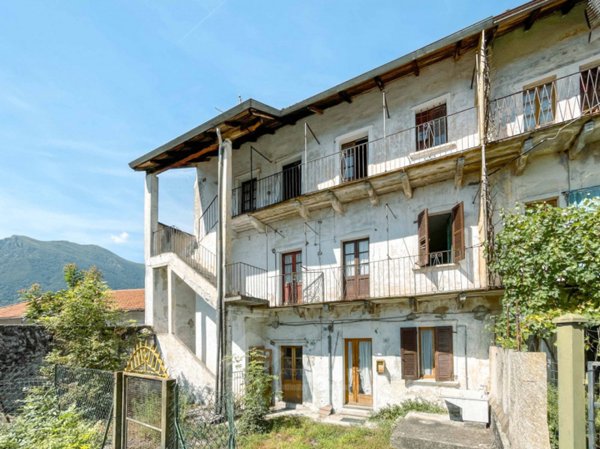 casale in vendita a Gravellona Toce in zona Granerolo