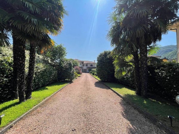 casa indipendente in vendita a Gravellona Toce