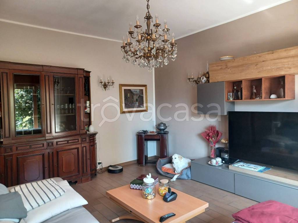 casa indipendente in vendita a Gravellona Toce in zona Granerolo