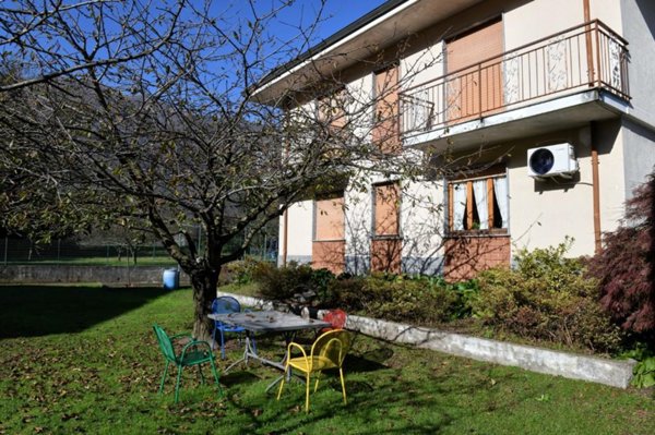 casa indipendente in vendita a Gravellona Toce