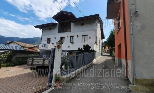 casa indipendente in vendita a Gravellona Toce