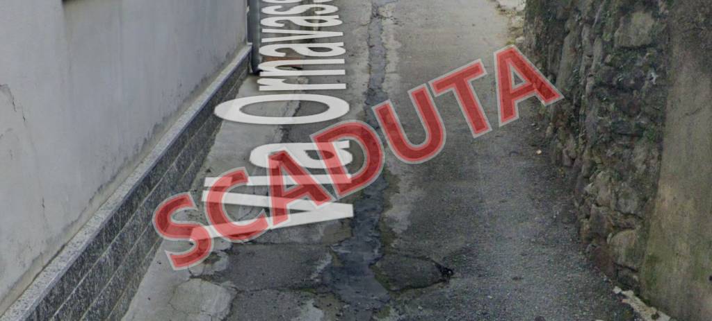 casa indipendente in vendita a Gravellona Toce