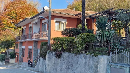 casa indipendente in vendita a Gravellona Toce in zona Granerolo