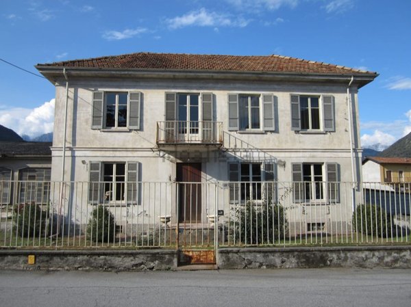 casa indipendente in vendita a Gravellona Toce