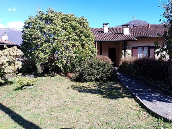 casa indipendente in vendita a Gravellona Toce in zona Pedemonte