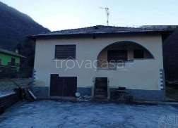 casa indipendente in vendita a Gravellona Toce