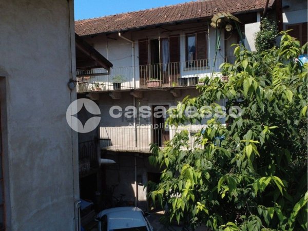 casa indipendente in vendita a Gravellona Toce