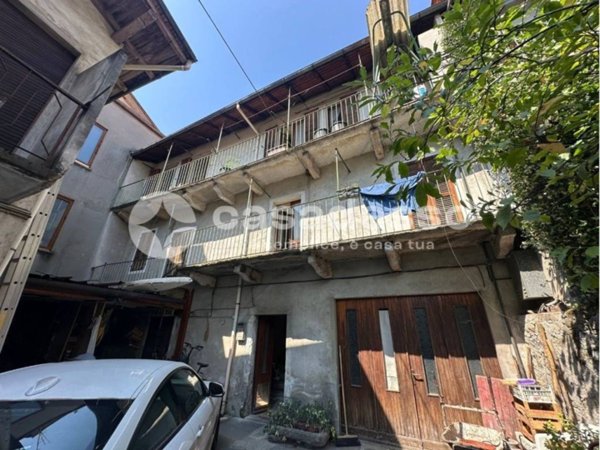 casa indipendente in vendita a Gravellona Toce