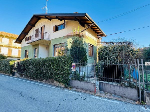 casa indipendente in vendita a Gravellona Toce