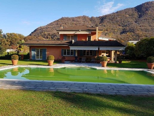 casa indipendente in vendita a Gravellona Toce