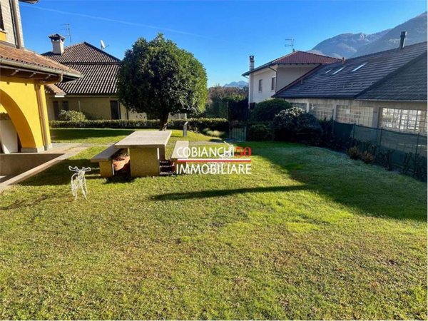 casa indipendente in vendita a Gravellona Toce in zona Pedemonte