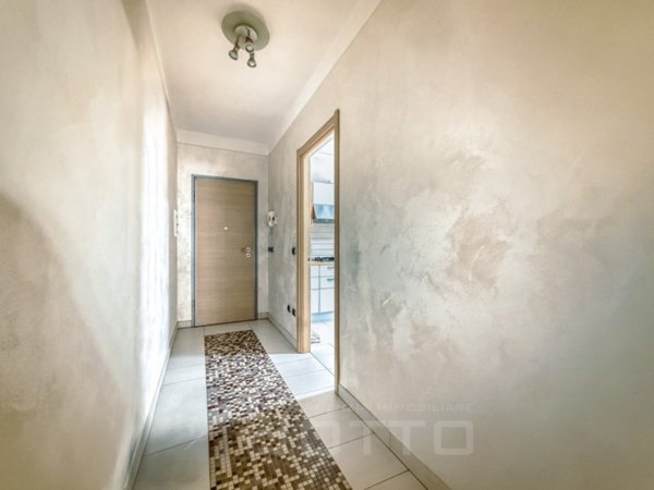 casa indipendente in vendita a Gravellona Toce