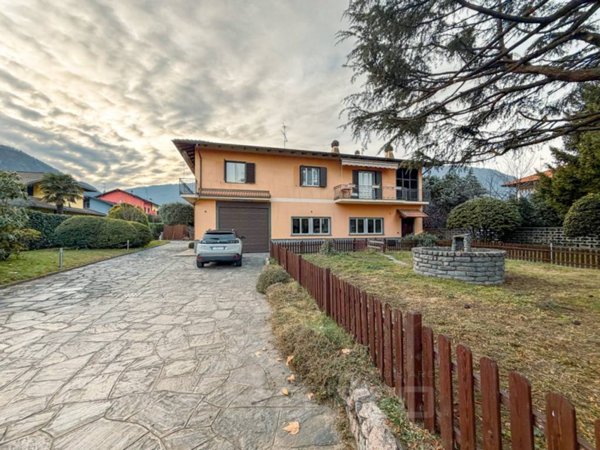 casa indipendente in vendita a Gravellona Toce in zona Pedemonte