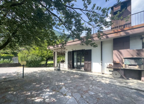 casa indipendente in vendita a Gravellona Toce