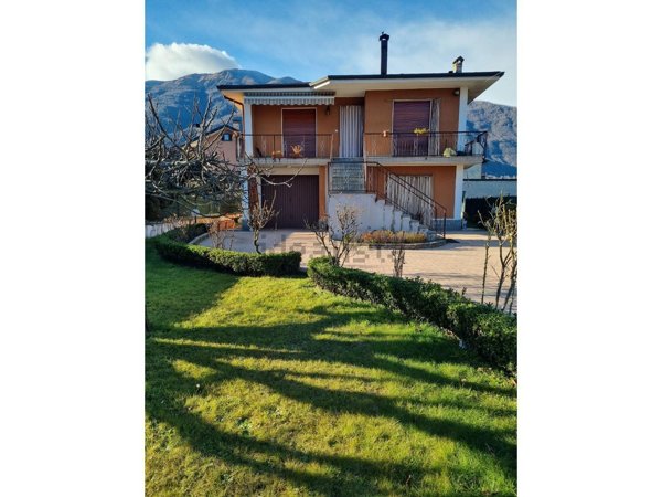 casa indipendente in vendita a Gravellona Toce
