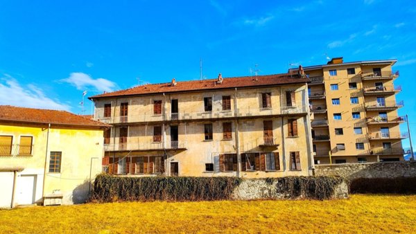 casa indipendente in vendita a Gravellona Toce