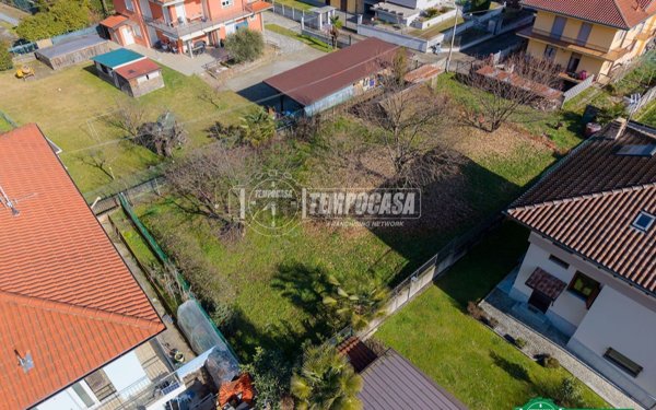 terreno edificabile in vendita a Gravellona Toce in zona Pedemonte