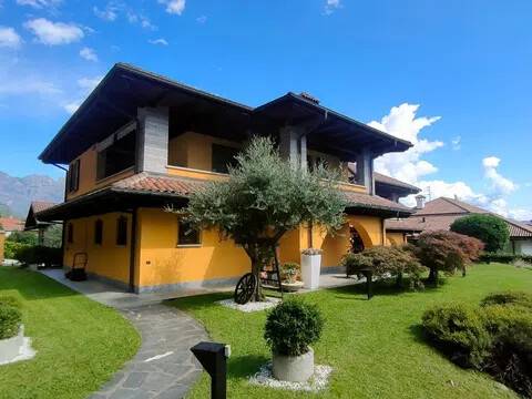 casa indipendente in vendita a Gravellona Toce in zona Pedemonte
