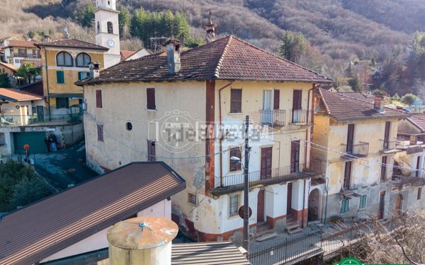 casale in vendita a Gravellona Toce in zona Granerolo