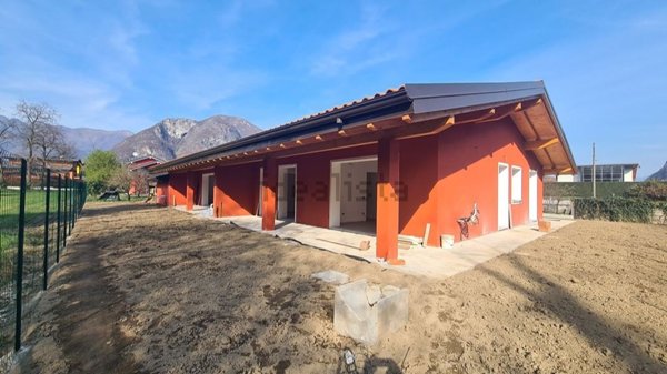 casa indipendente in vendita a Gravellona Toce